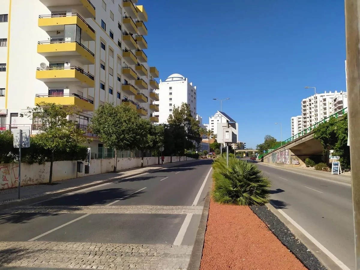 Casa Girassol Na Praia Da Rocha By Wave Homes Portimão 0*,  Portugalsko
